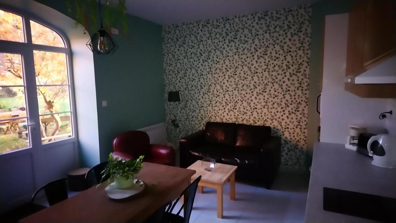 Hotel Le jardin des Écureuils Demuin Esterno foto
